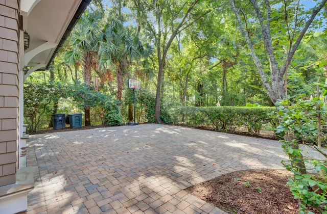$4,075,000 | 290 Delahow Street, Charleston, SC 29492