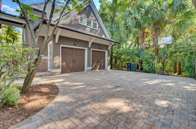 $4,075,000 | 290 Delahow Street, Charleston, SC 29492