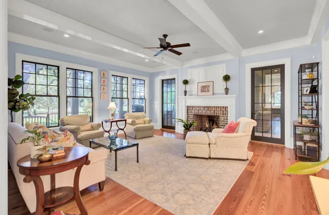 $4,075,000 | 290 Delahow Street, Charleston, SC 29492