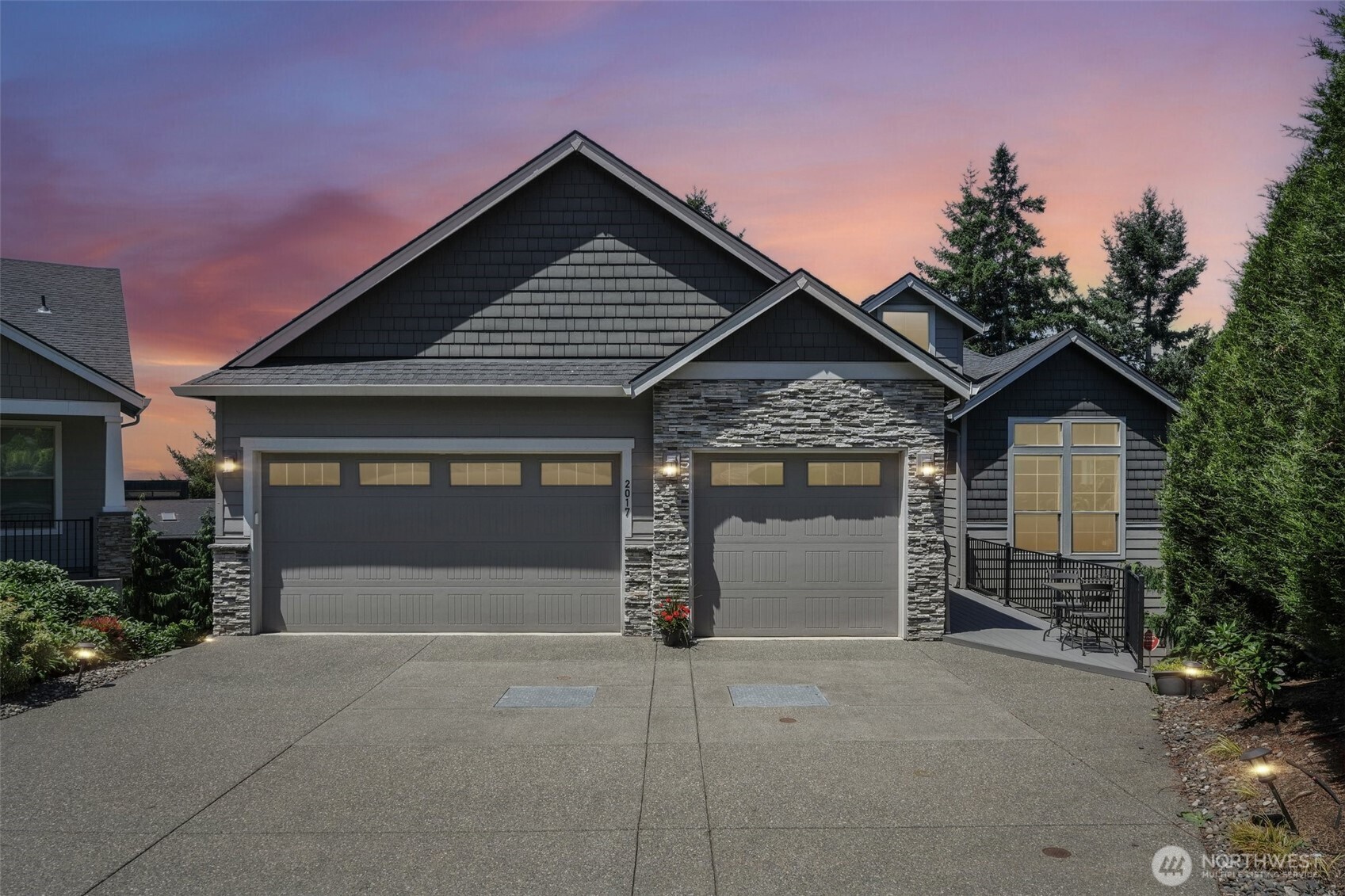 2017 Northwest 40th Avenue Camas, WA 98607 - Photo 2 of 33