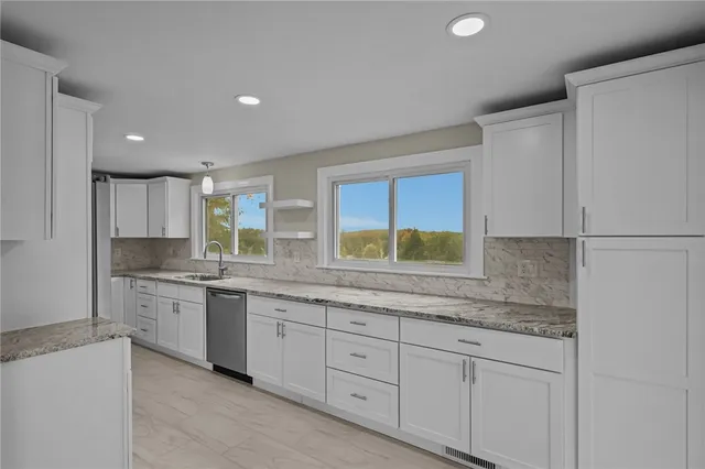 $500,000 | 282 Seven Mile Road, Scituate, RI 02831