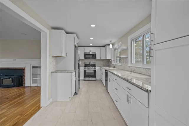 $500,000 | 282 Seven Mile Road, Scituate, RI 02831