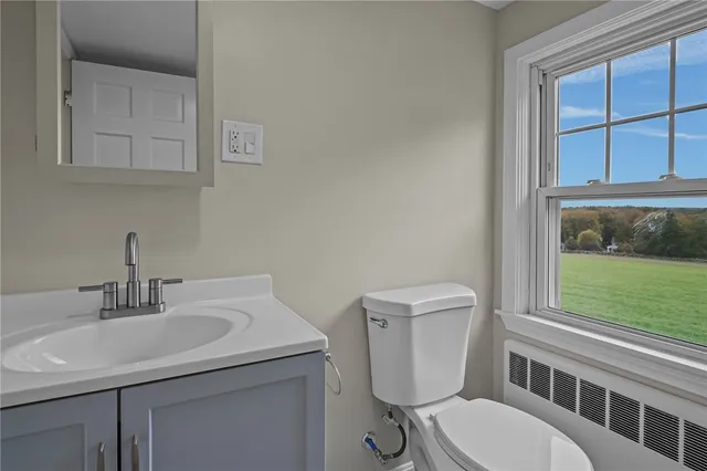 $500,000 | 282 Seven Mile Road, Scituate, RI 02831