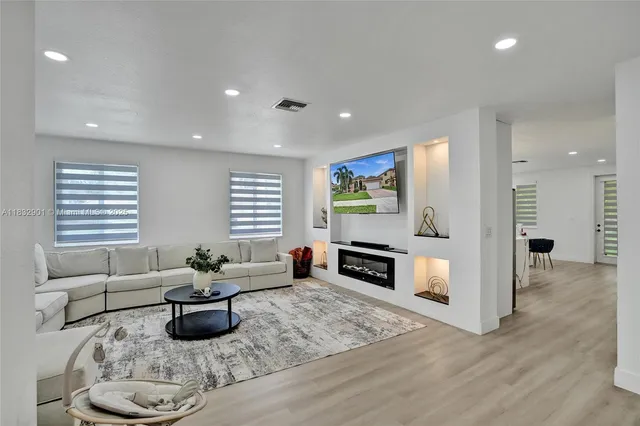 $575,000 | 20629 Northwest 12th Court, Miami Gardens, FL 33169