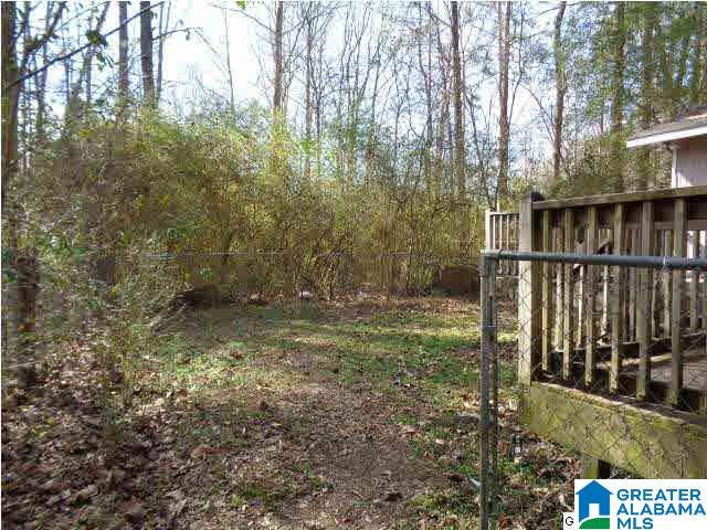 204 Riverside Drive Trussville, AL 35173 - Photo 3 of 10