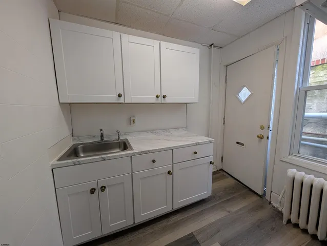 $1,300 | 6401 Ventnor Avenue, Unit 6, Ventnor City, NJ 08406