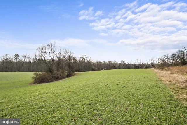 $1,649,900 | 7389 Leeds Manor Road, Marshall, VA 20115