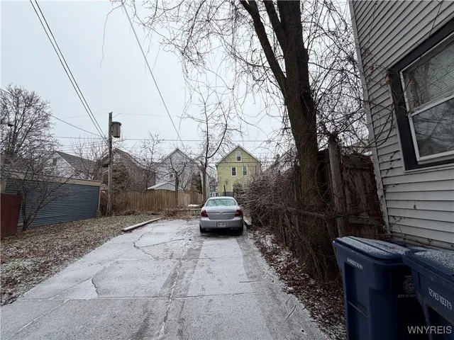 $1,650 | 41 Crestwood Avenue, Buffalo, NY 14216