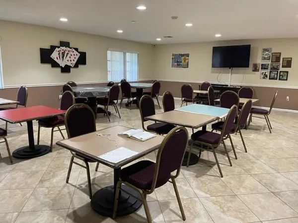 $1,600 | 1020 Country Club Drive, Unit 406, Margate, FL 33063