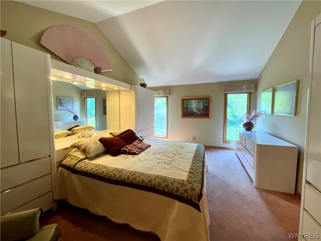 122 Hidden Ridge Common Amherst, NY 14221 - Photo 13 of 26 Master bedroom