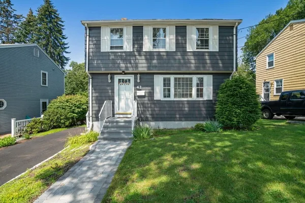 $4,200 | 42 Rockland Avenue, Arlington, MA 02474