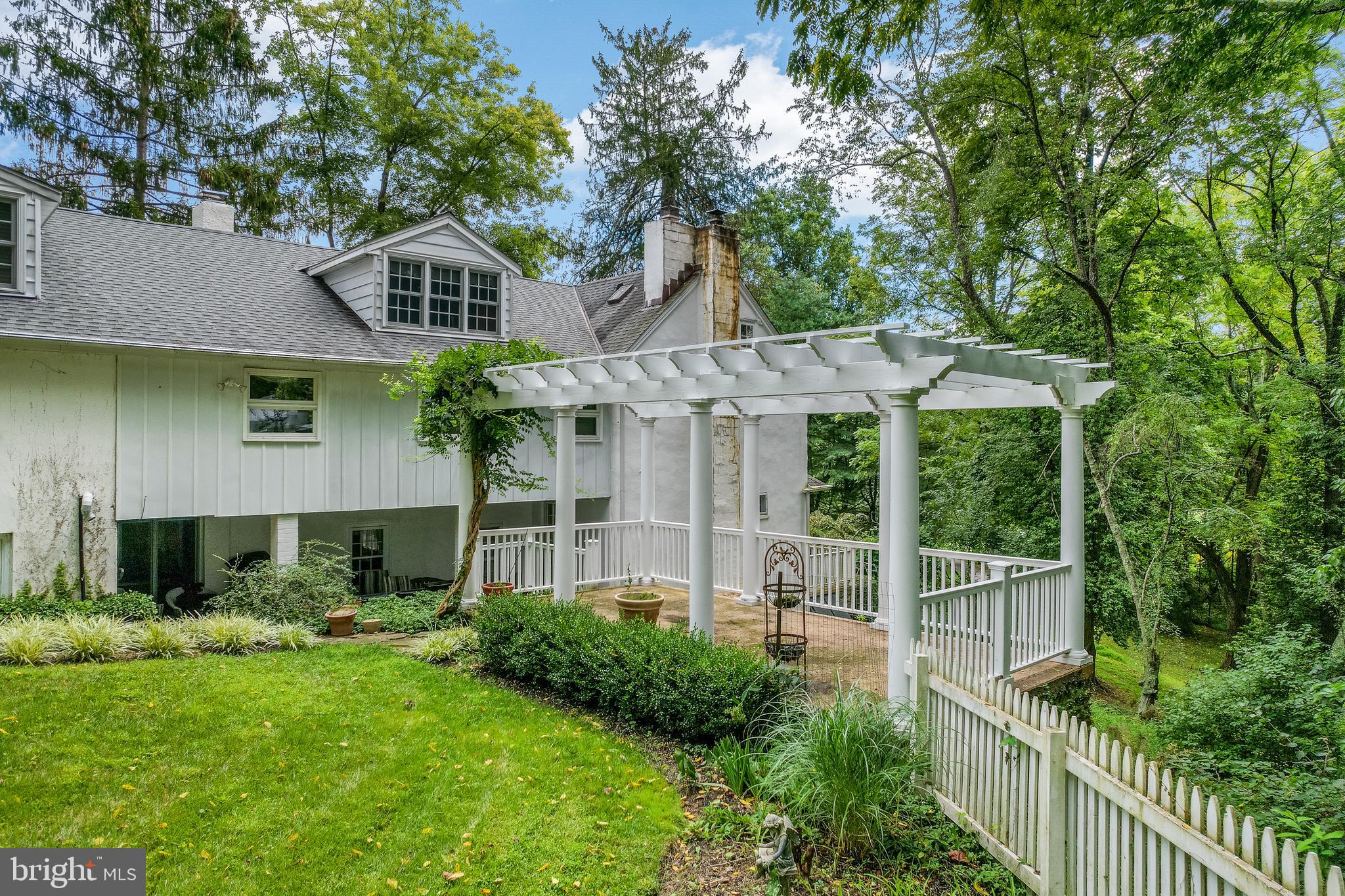 960 Sugars Bridge Road West Chester, PA 19380 - Photo 12 of 54 Formal garden with purgola