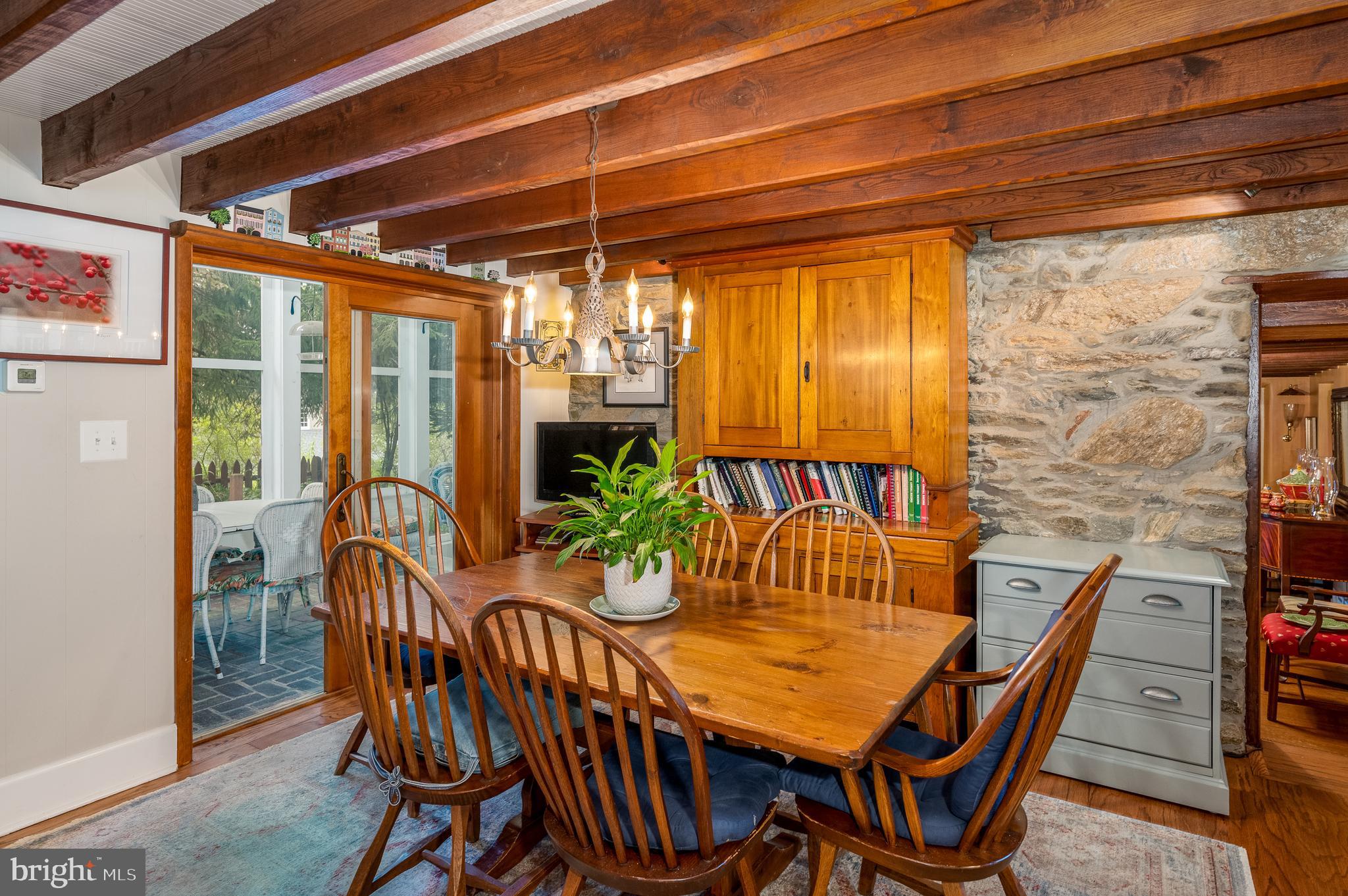 960 Sugars Bridge Road West Chester, PA 19380 - Photo 40 of 54 Eat-in Kitchen