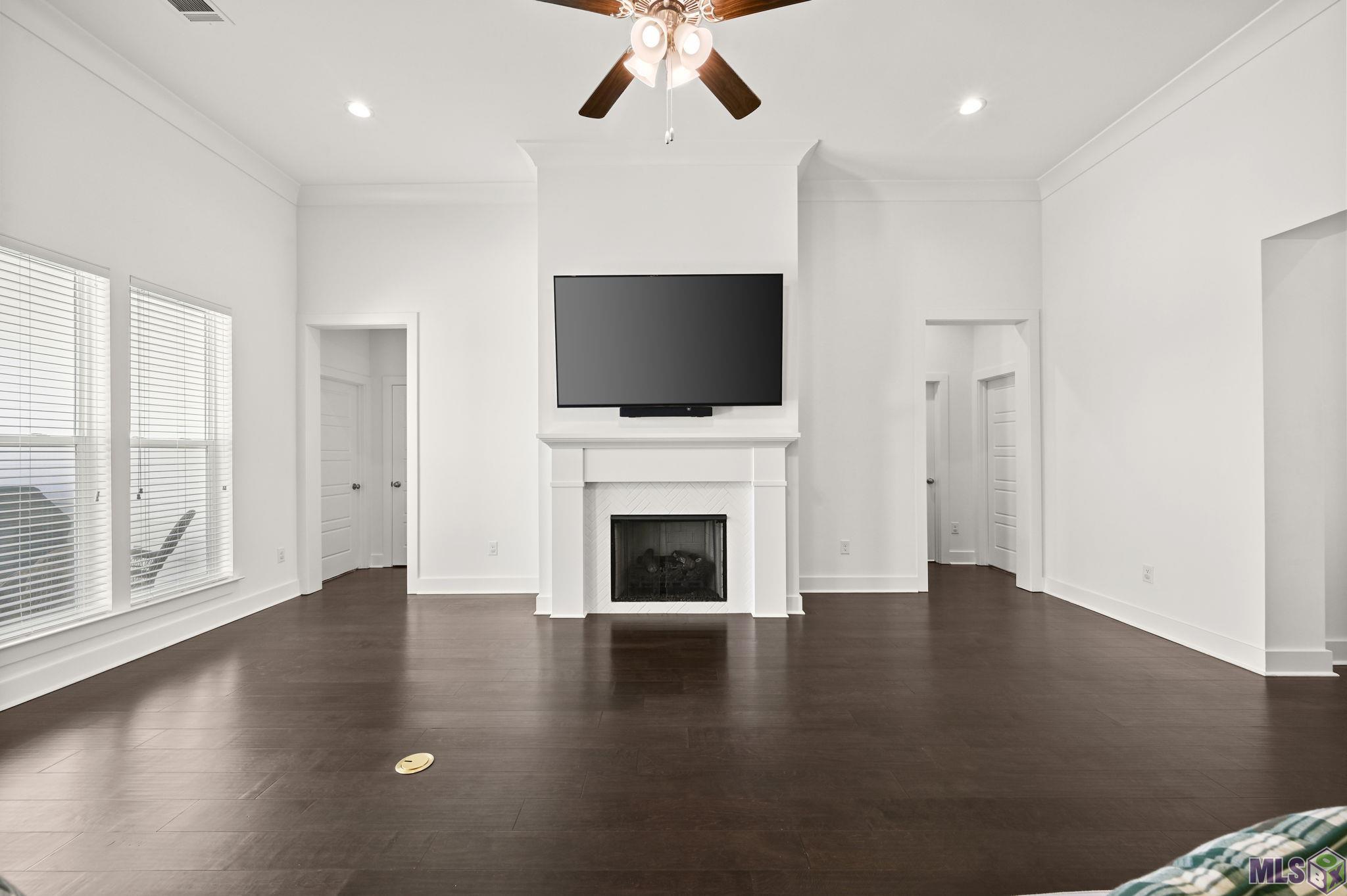 10233 Oak Colony Boulevard Baton Rouge, LA 70817 - Photo 5 of 31