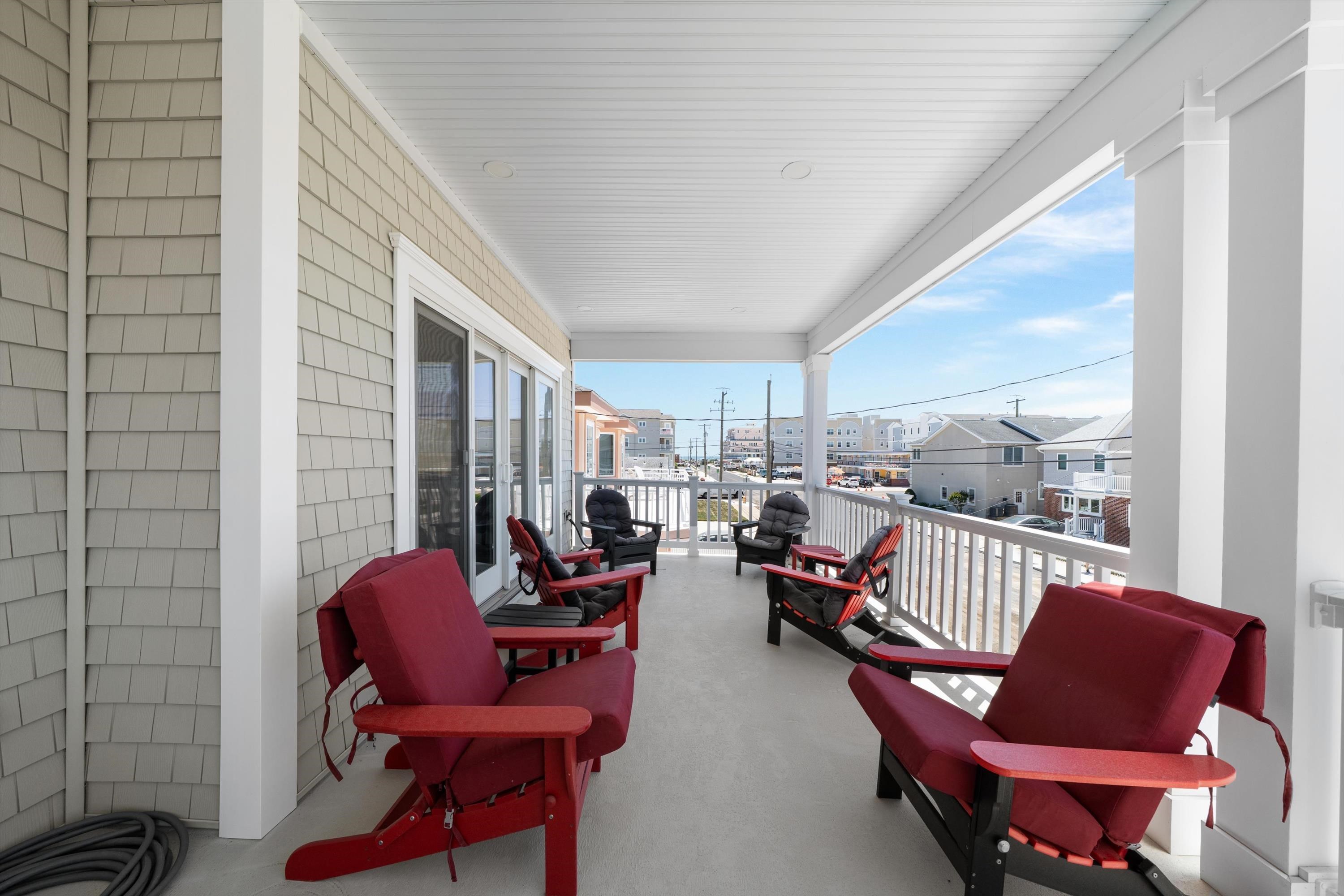 305 East Stockton Road Wildwood Crest, NJ 08260 - Photo 18 of 28 a living room with furniture and a large window