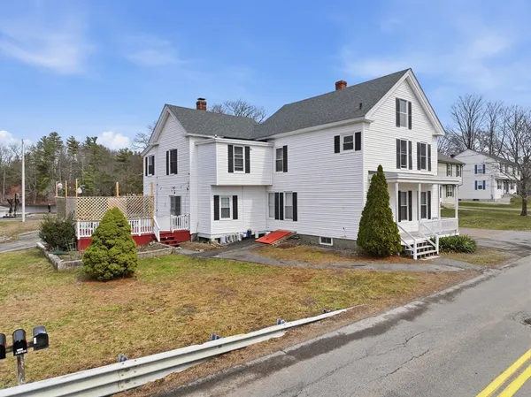 $675,000 | 25 East Street, Grafton, MA 01536