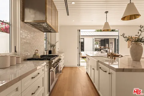 $3,795,000 | 8363 Stewart Avenue, Los Angeles, CA 90045