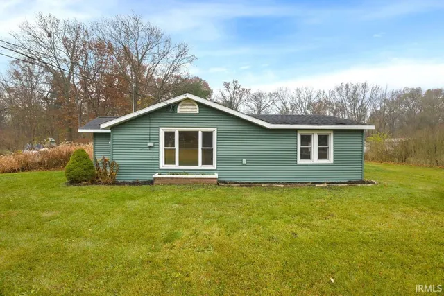 $179,000 | 10266 Glenwood Avenue, Osceola, IN 46561