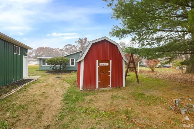 $179,000 | 10266 Glenwood Avenue, Osceola, IN 46561