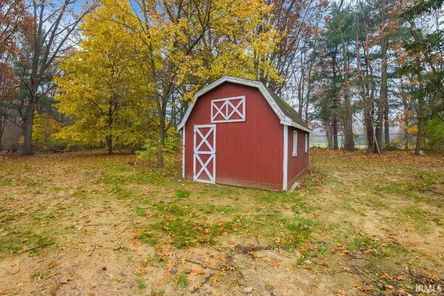 $179,000 | 10266 Glenwood Avenue, Osceola, IN 46561