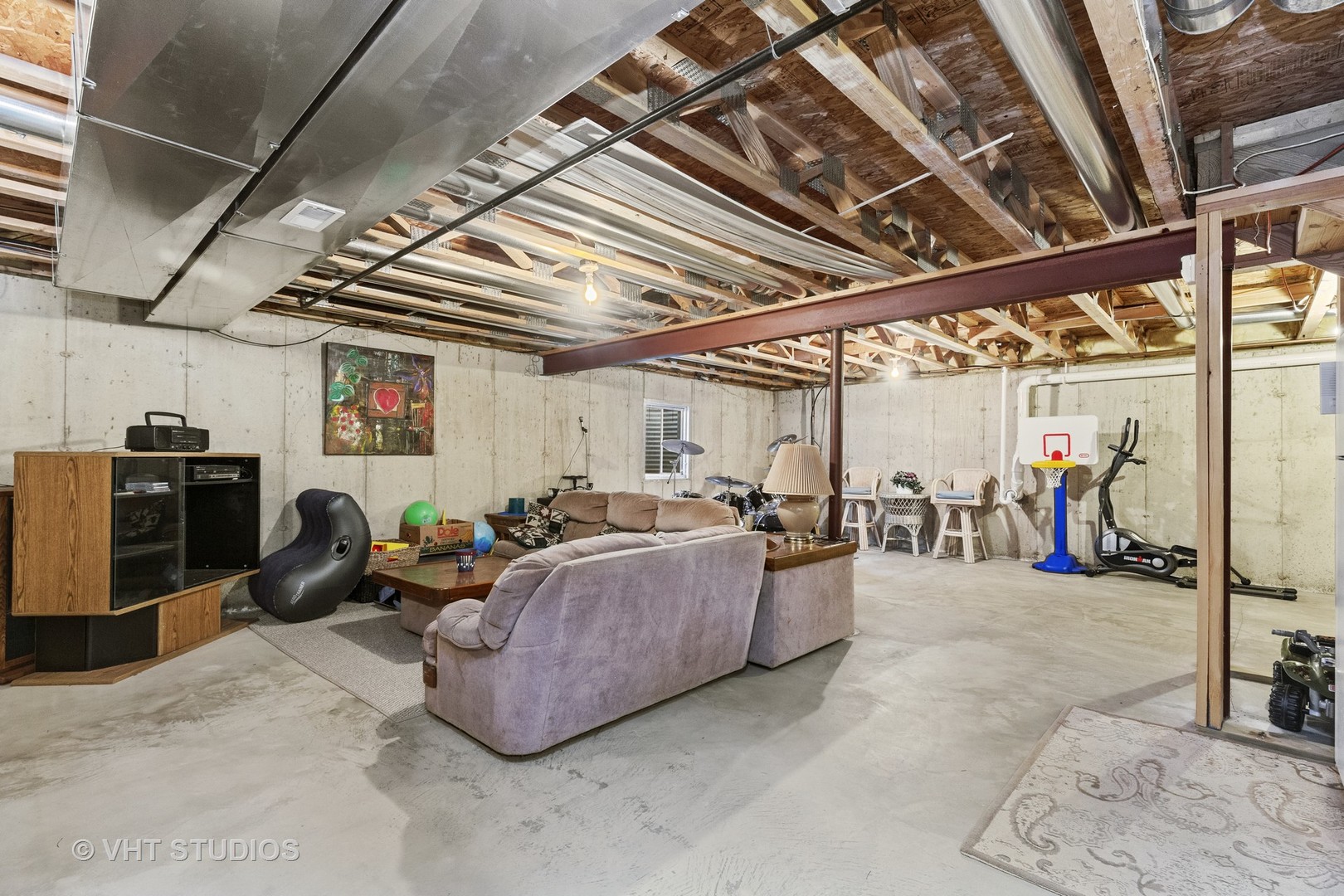 2621 Arbor Drive McHenry, IL 60050 - Photo 22 of 36 a view of a room with gym equipment
