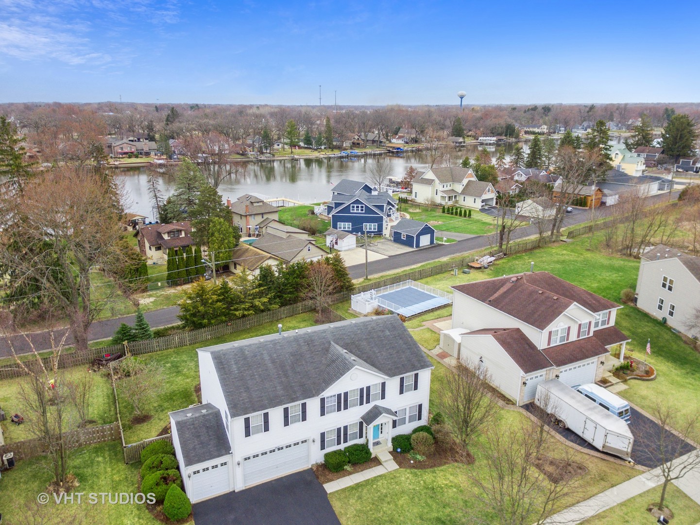2621 Arbor Drive McHenry, IL 60050 - Photo 26 of 36 a view of a city from a terrace