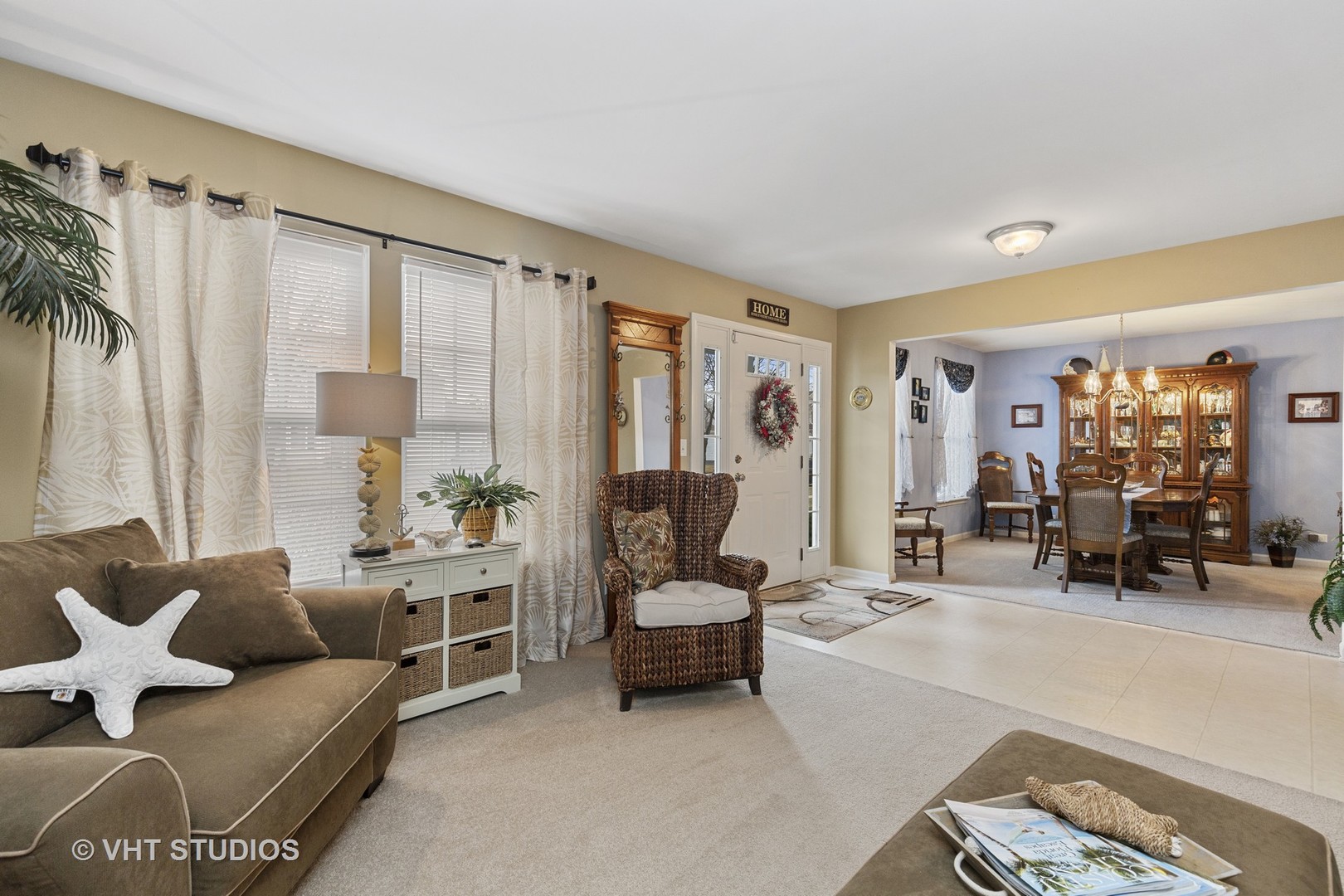 2621 Arbor Drive McHenry, IL 60050 - Photo 5 of 36 a living room with furniture and large windows