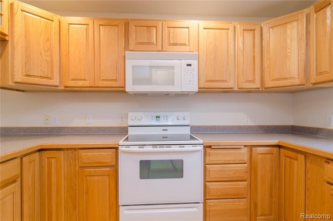 6690 West Hayner Road Fowlerville, MI 48836 - Photo 13 of 42 GRU_2735.jpg