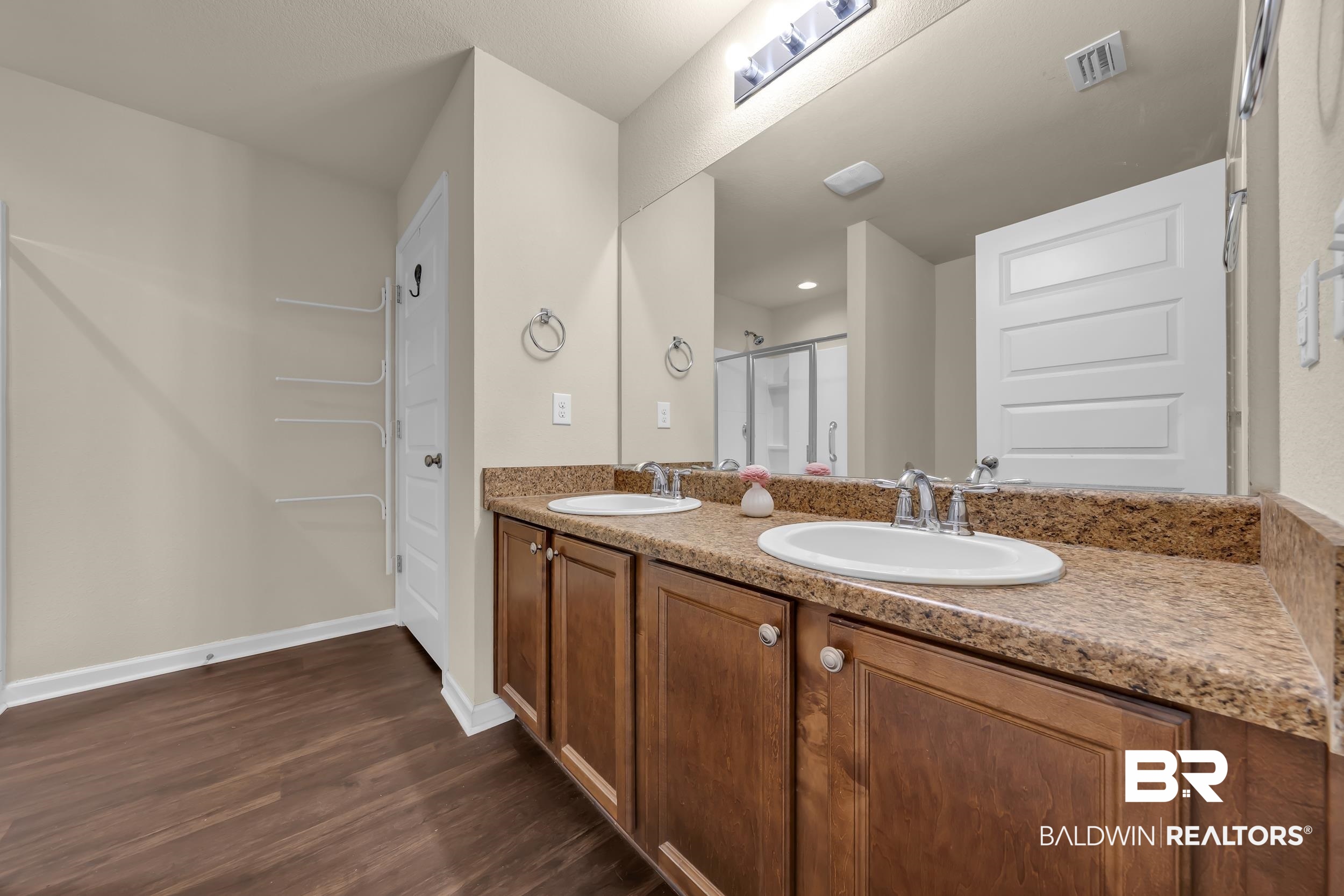 1704 Abbey Loop Foley, AL 36535 - Photo 20 of 38 Double vanity with undermount sinks and chrome fixtures