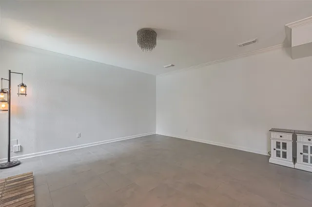 $3,795 | 3 Sandpebble Drive, The Woodlands, TX 77381