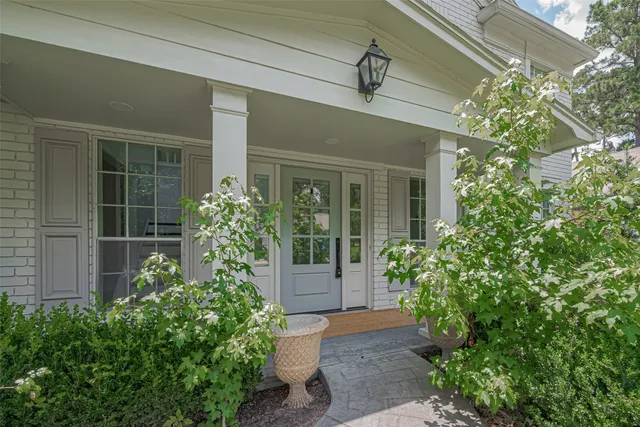 $3,795 | 3 Sandpebble Drive, The Woodlands, TX 77381