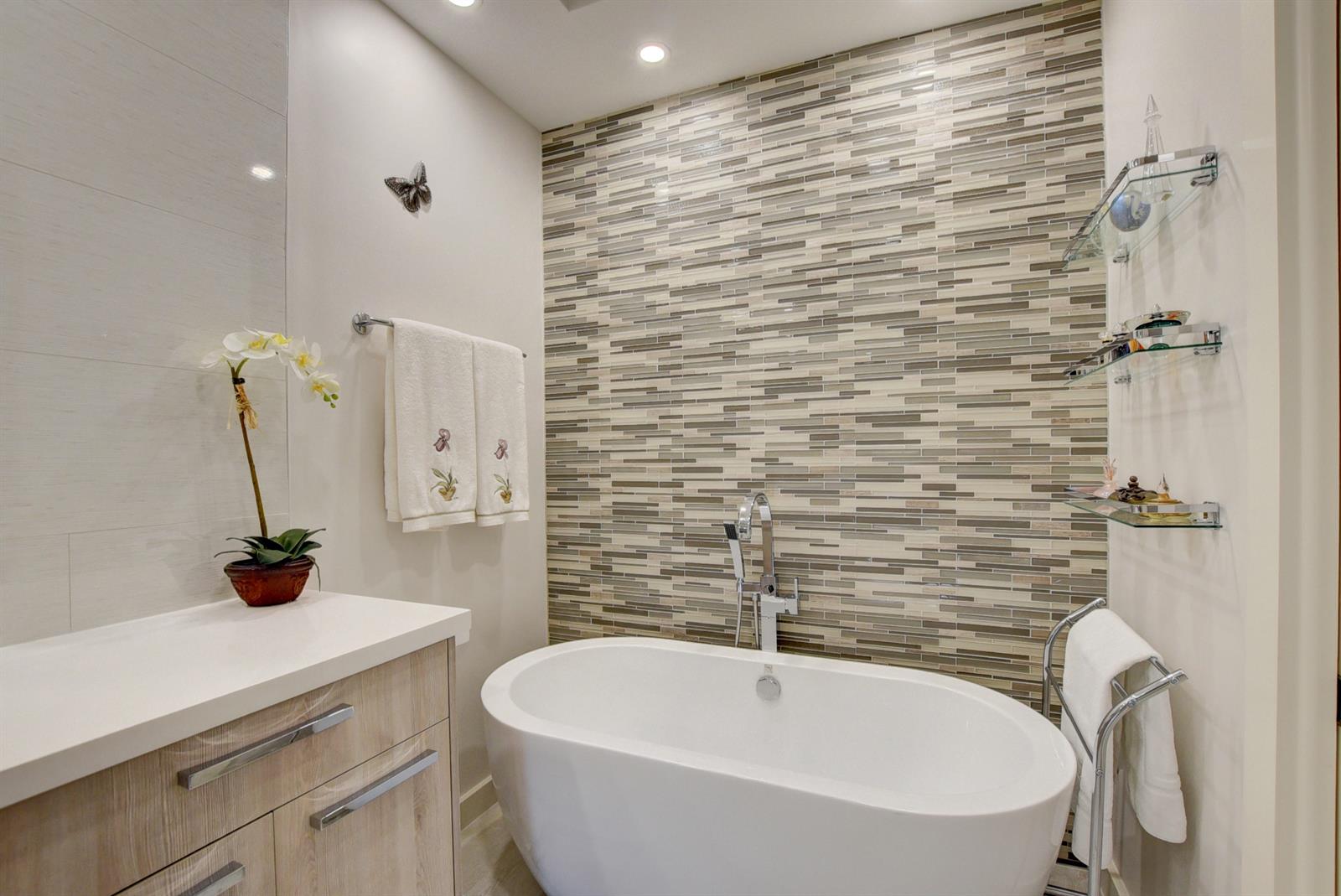 2584 Coco Plum Boulevard, Unit 104 Boca Raton, FL 33496 - Photo 28 of 41 EBF_0736And4more