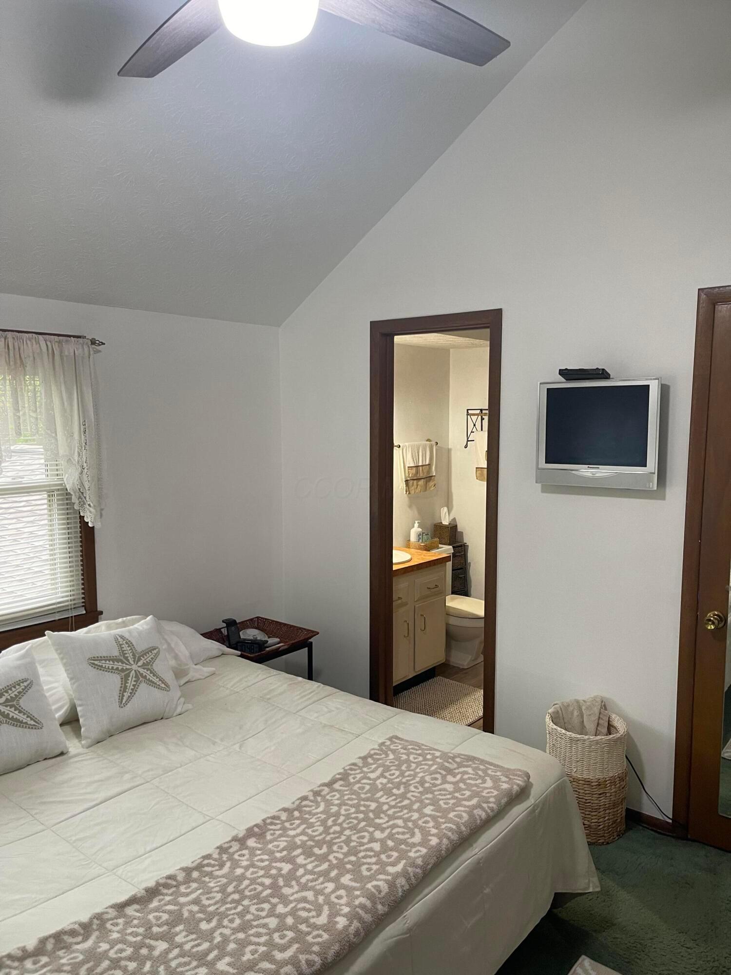 314 Broken Arrow Road Columbus, OH 43230 - Photo 19 of 20 Bedroom 3