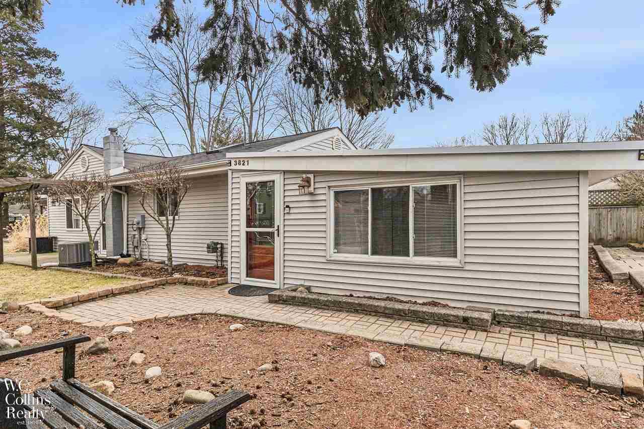 3821 Dunning Road Rochester Hills, MI 48309 - Photo 2 of 32
