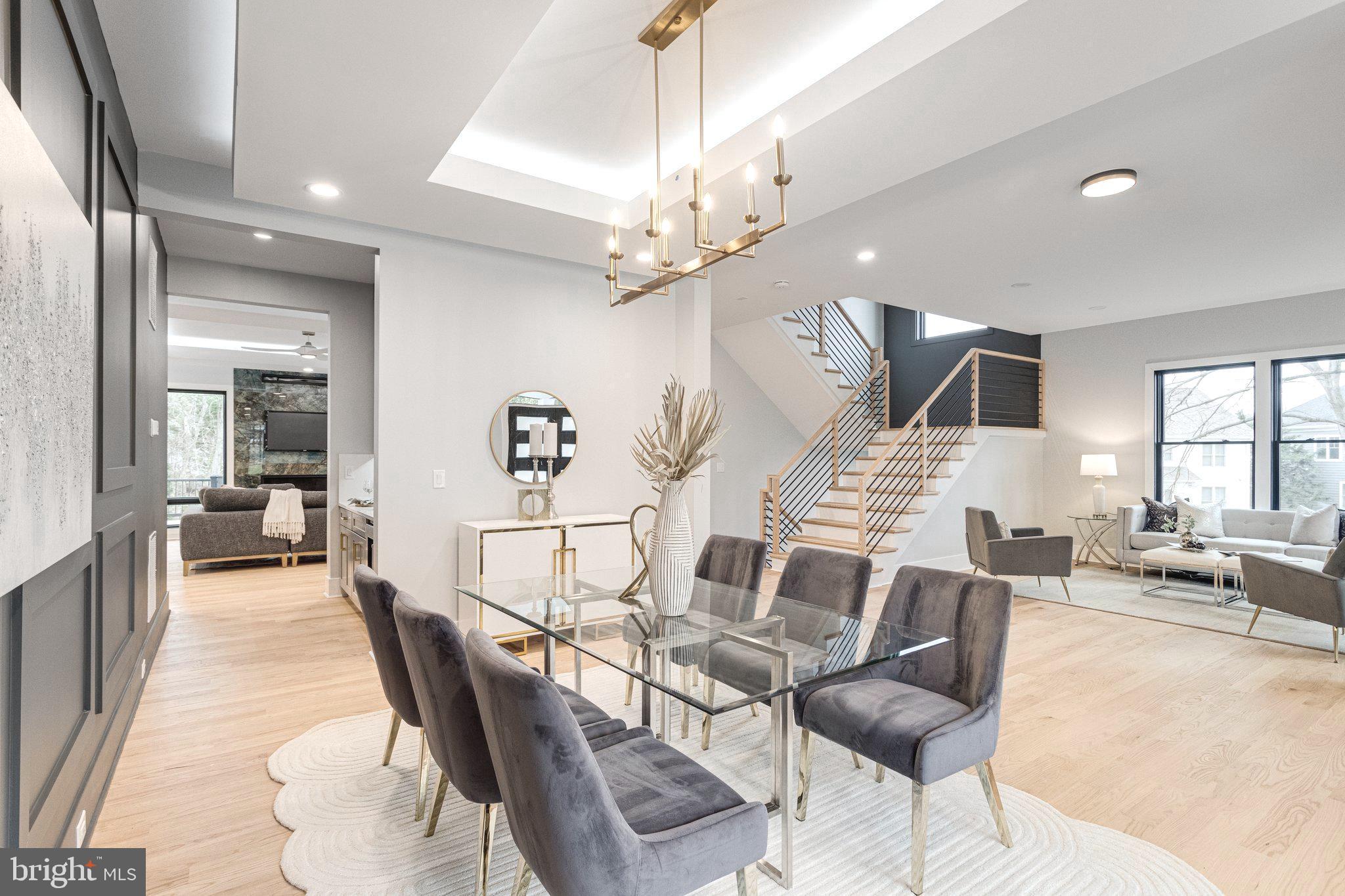 1952 Foxhall Road McLean, VA 22101 - Photo 11 of 99 Formal dining room