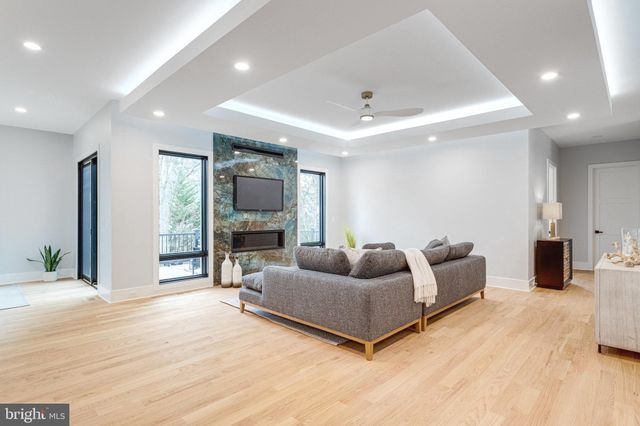 $2,675,000 | 1952 Foxhall Road, McLean, VA 22101