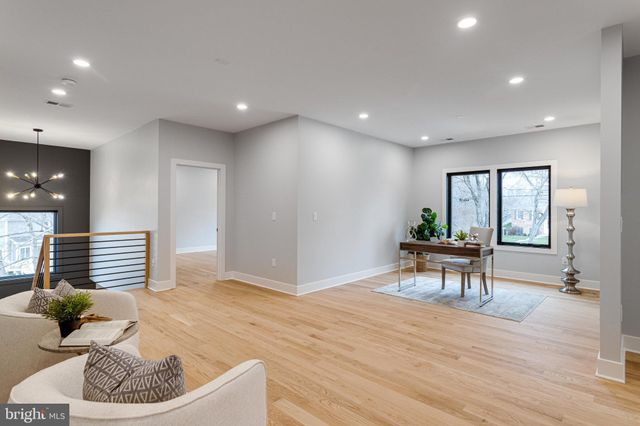 $2,675,000 | 1952 Foxhall Road, McLean, VA 22101