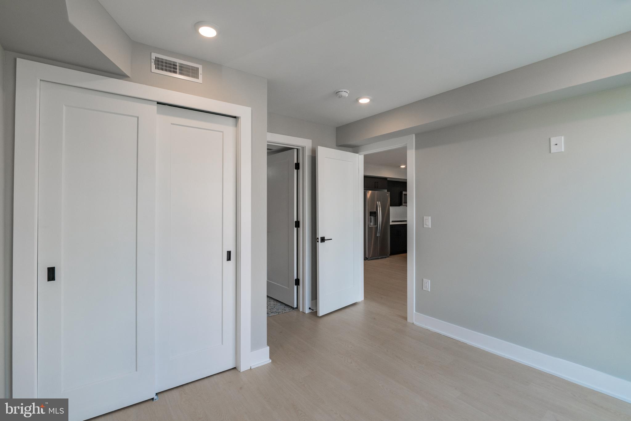 6604 Ridge Avenue, Unit 306 Philadelphia, PA 19128 - Photo 8 of 10