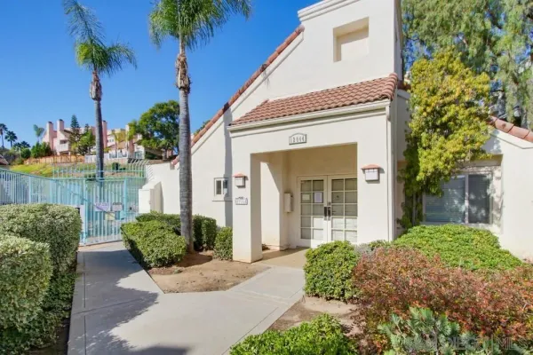 $448,900 | 12092 Calle De Leon, Unit 45, El Cajon, CA 92019