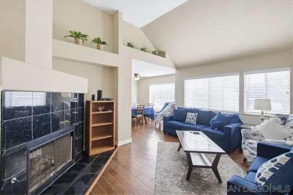 $448,900 | 12092 Calle De Leon, Unit 45, El Cajon, CA 92019