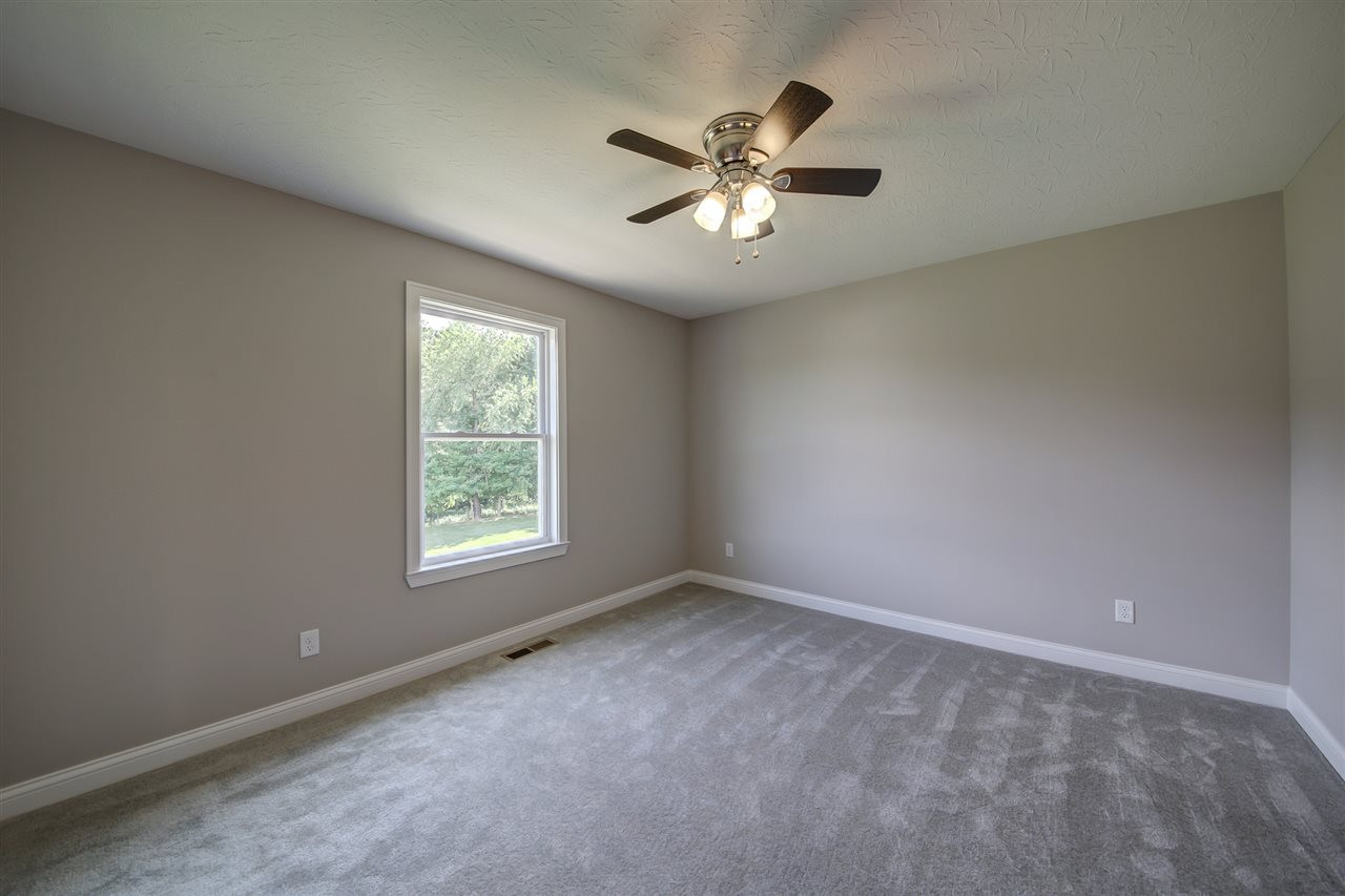 10268 Limerick Circle Covington, KY 41015 - Photo 17 of 30