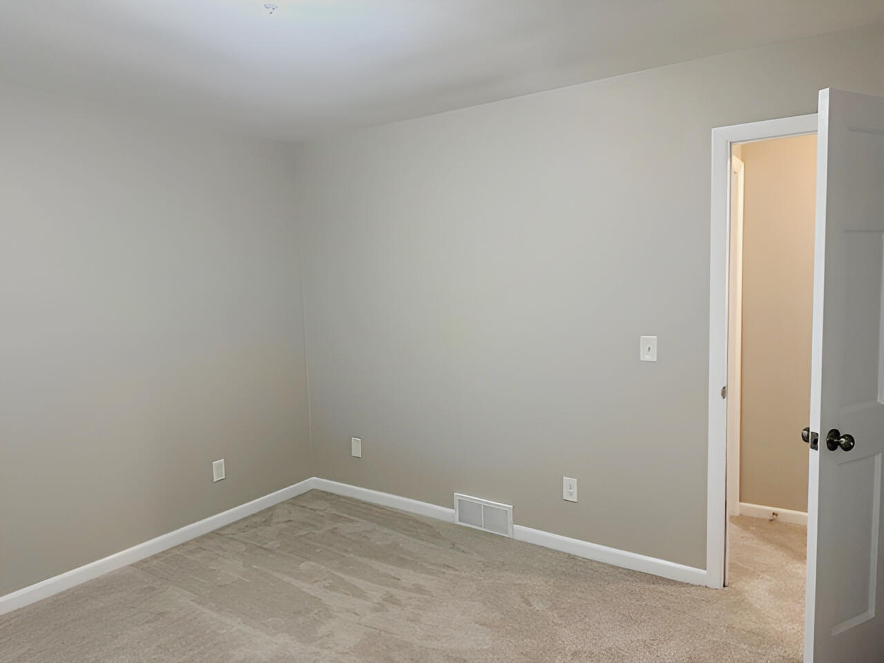 6431 235th Avenue Paddock Lake, WI 53168 - Photo 11 of 23 Bedroom 3 view 2