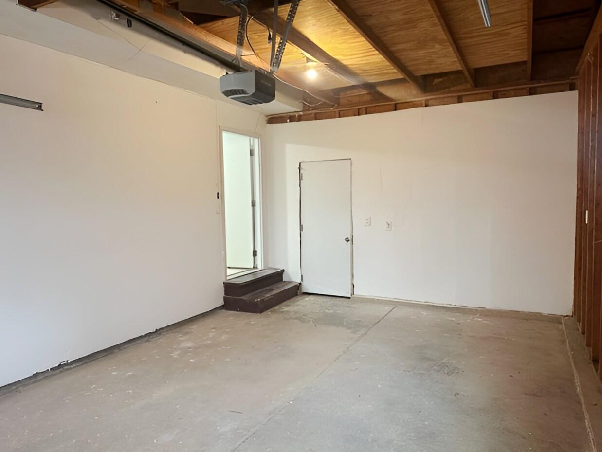 6431 235th Avenue Paddock Lake, WI 53168 - Photo 16 of 23 Garage Interior