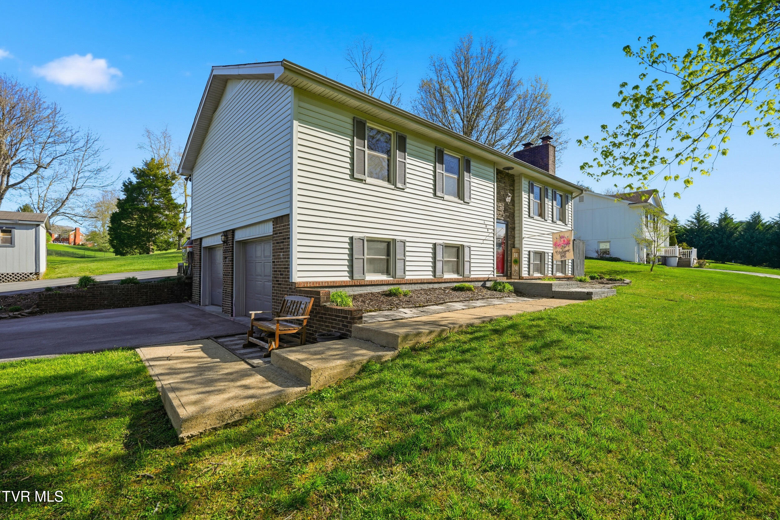 408 Gaffney Road Bristol, TN 37620 - Photo 2 of 50 2_408 gaffney rd-20