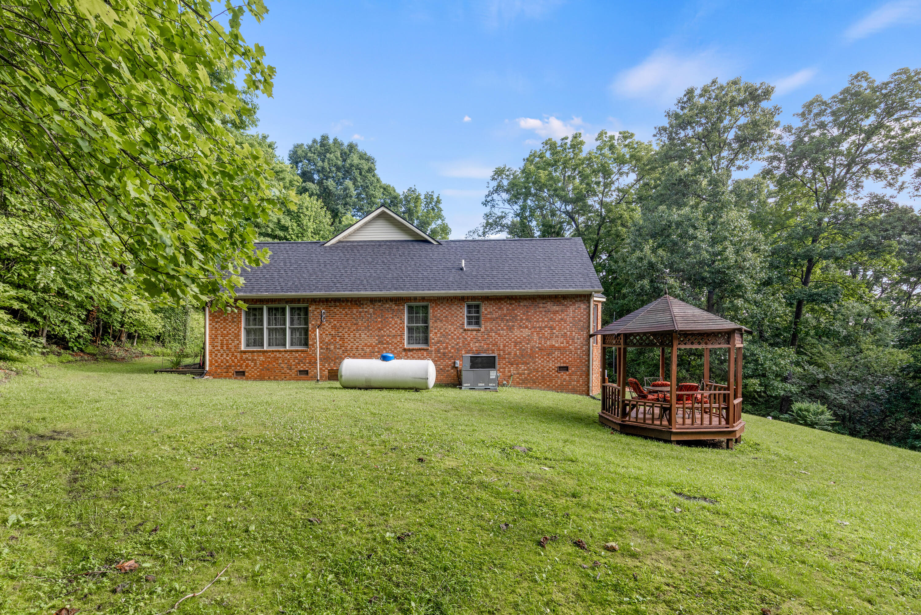 3850 Stagecoach Road Sewanee, TN 37375 - Photo 3 of 88 StagecoachRoof-5