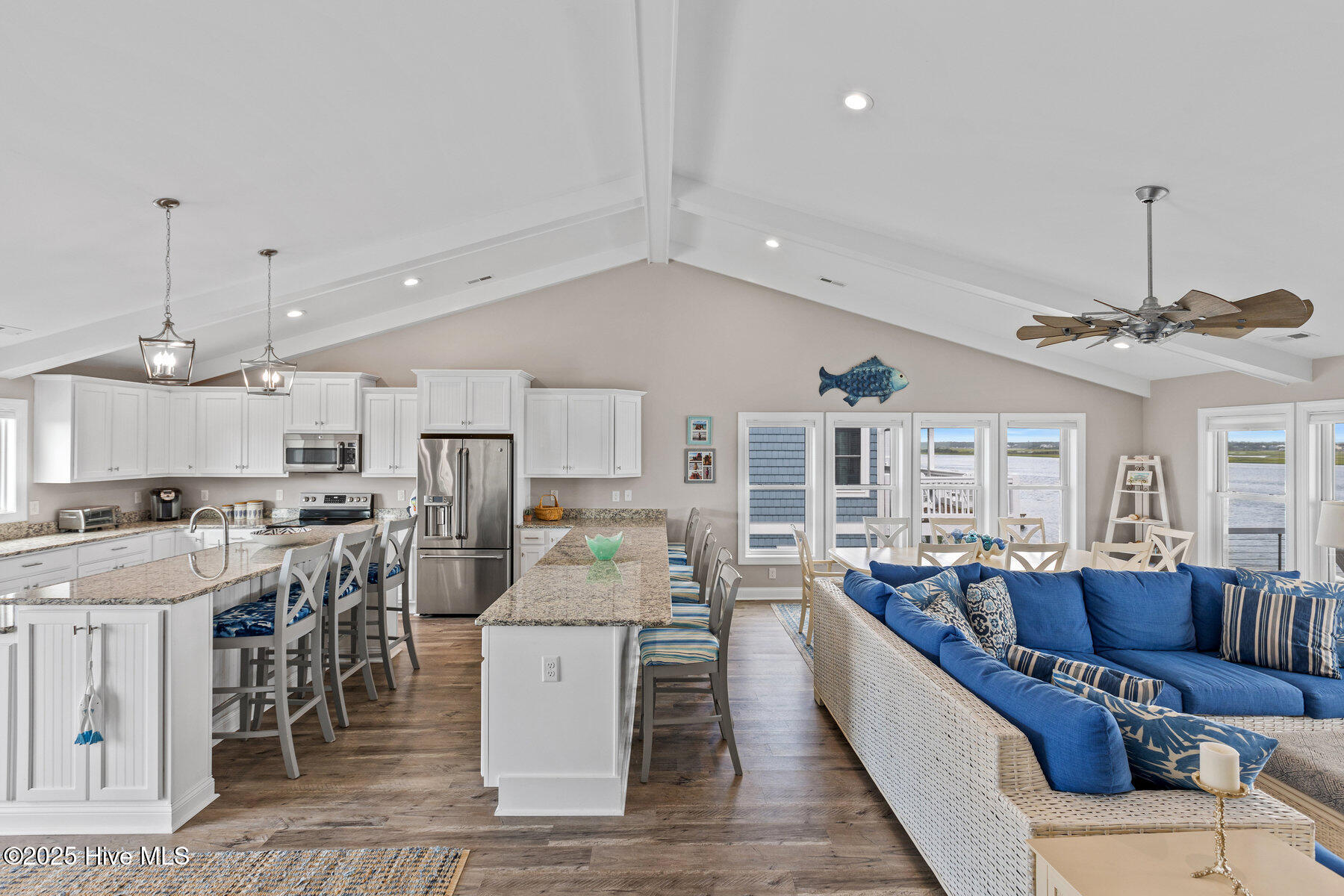 916 Bumblebee Lane Topsail Beach, NC 28445 - Photo 13 of 72 010_916_bumble_bee_lane-10_561