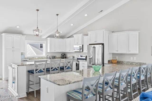 $2,150,000 | 916 Bumblebee Lane, Topsail Beach, NC 28445