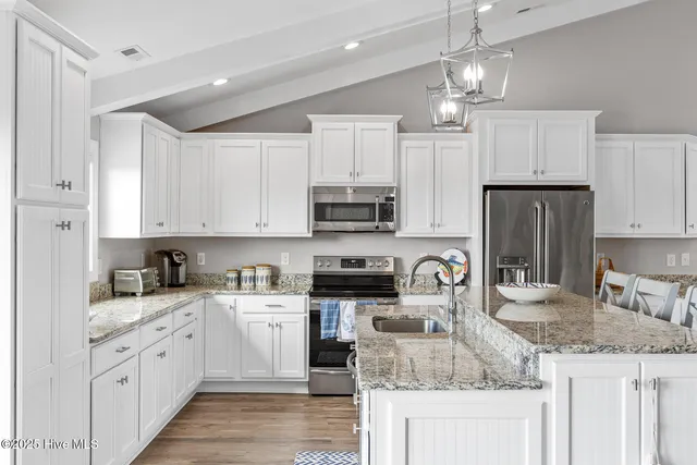 $2,150,000 | 916 Bumblebee Lane, Topsail Beach, NC 28445