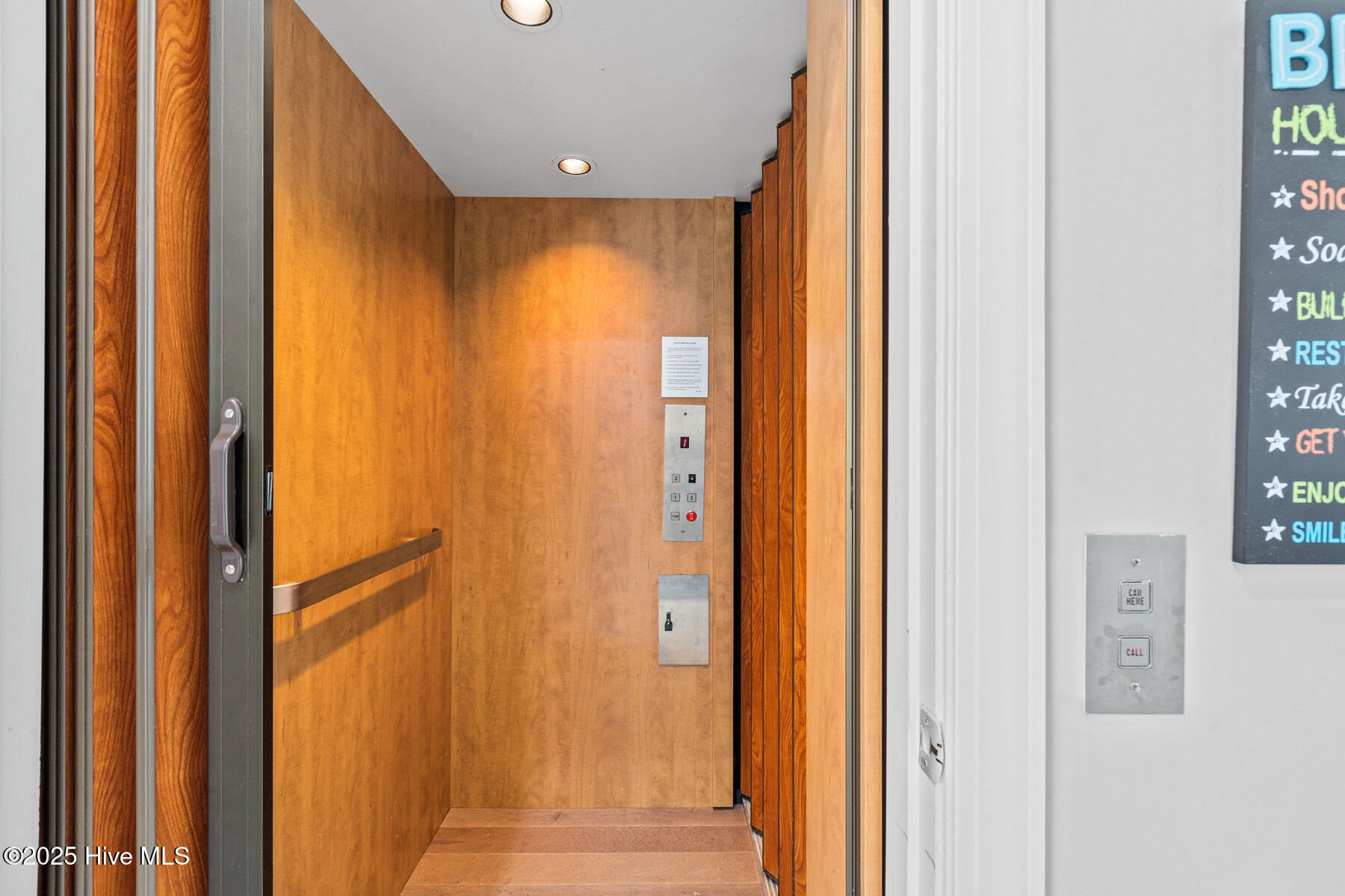 916 Bumblebee Lane Topsail Beach, NC 28445 - Photo 37 of 72 038_916_bumble_bee_lane-38_140