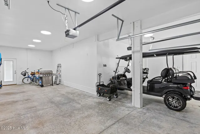 $2,150,000 | 916 Bumblebee Lane, Topsail Beach, NC 28445